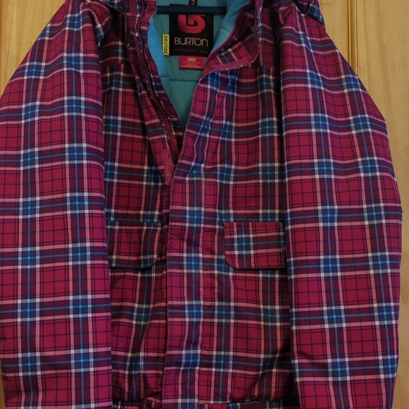 Burton - Picture 2 of 5